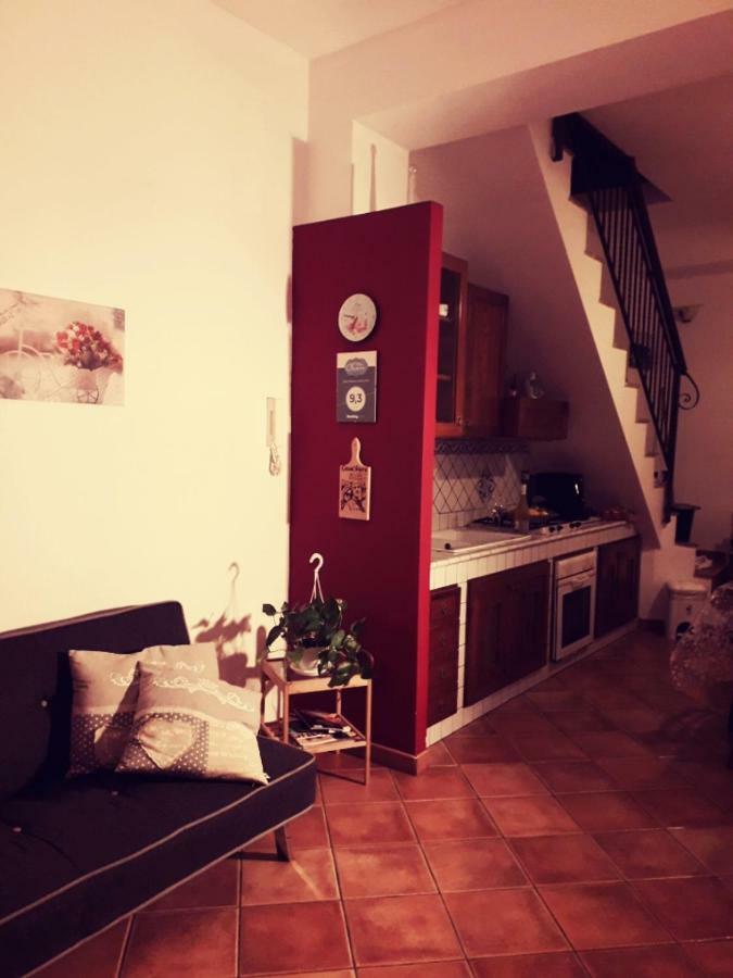 Casa Vacanze Chiara Теразини Екстериор снимка